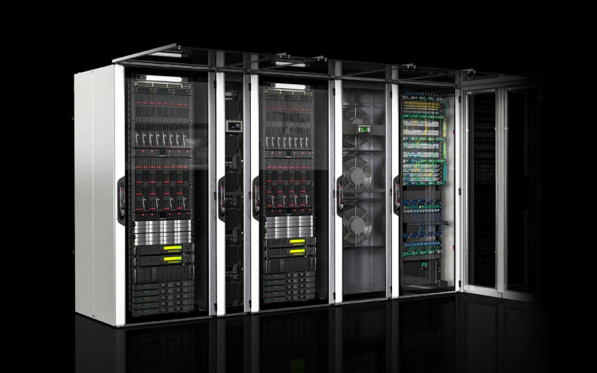 Unit Pendingin Cair Rittal Liquid Cooling Package (LCP CW & DX High-Density)